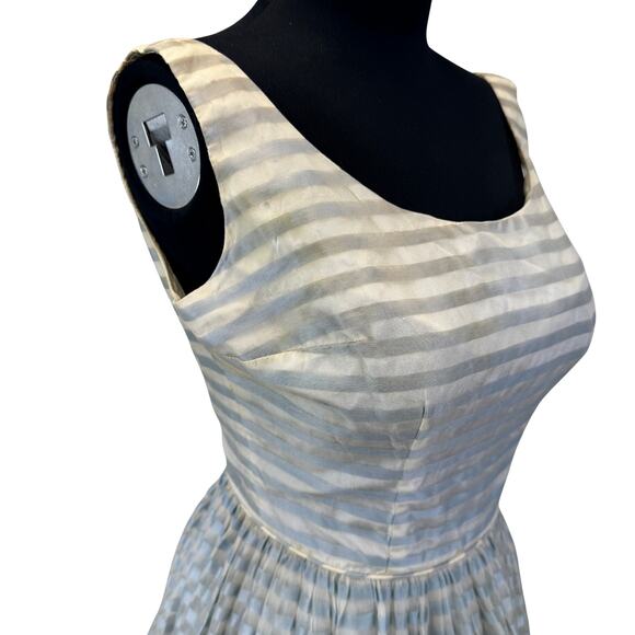 1950s Ice Blue Organza Party Dress with Appliqué – Sheer Stripe Full Skirt AS-IS - Picture 4 of 16